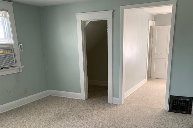 Photo - 2040 S 74th St Unidad Upper