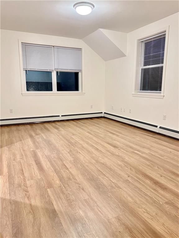 Photo - 37 Portland St