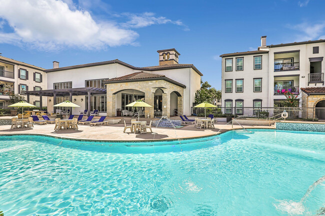 Serene Poolside Living at Amalfi at Tuscan Lakes - Amalfi at Tuscan Lakes Apartments