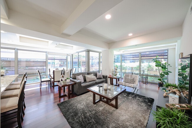 Photo - 7121 E Rancho Vista Dr