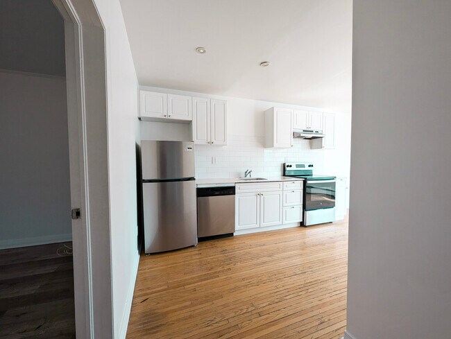 Photo - 136 Weber St E Unité 9