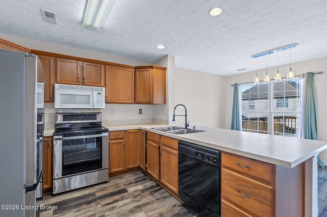 Photo - 5001 Middlesex Dr