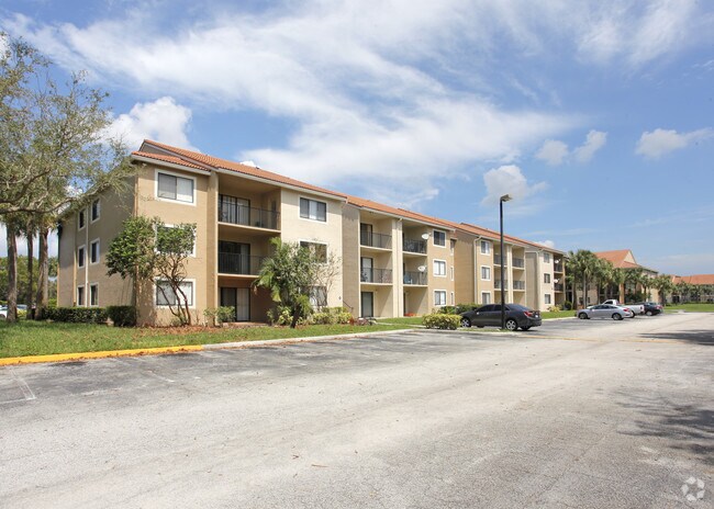 Visconti Condominium For Rent In Coral Springs Fl Forrent Com