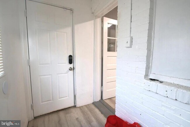 Photo - 83 N State Rd