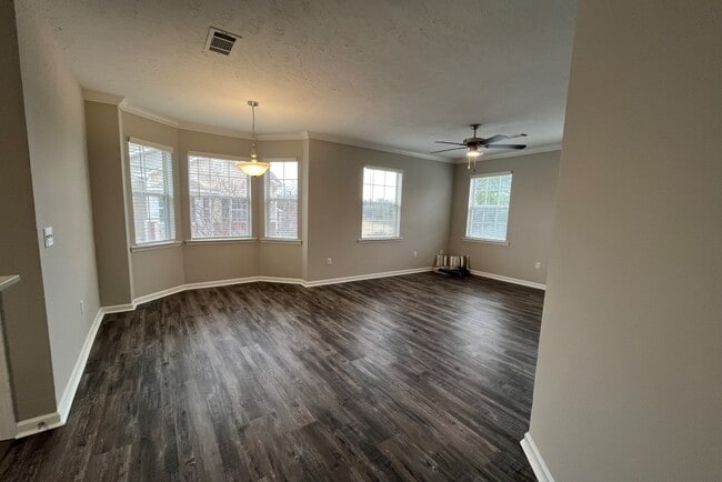 Carlton Park Apartment Homes