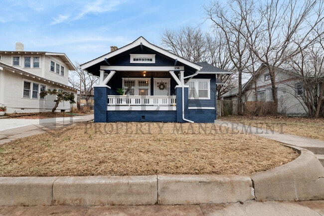 Photo - 236 N Holyoke St