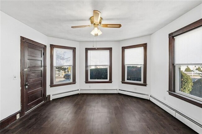 Photo - 93 Oakland Ave