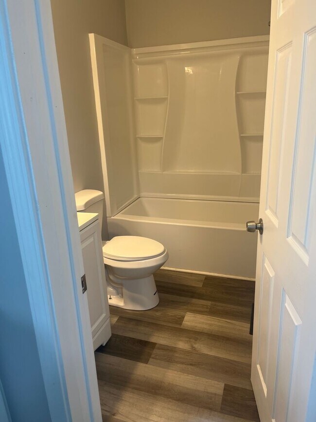 Photo - 311 Sheridan Ave Unit 1