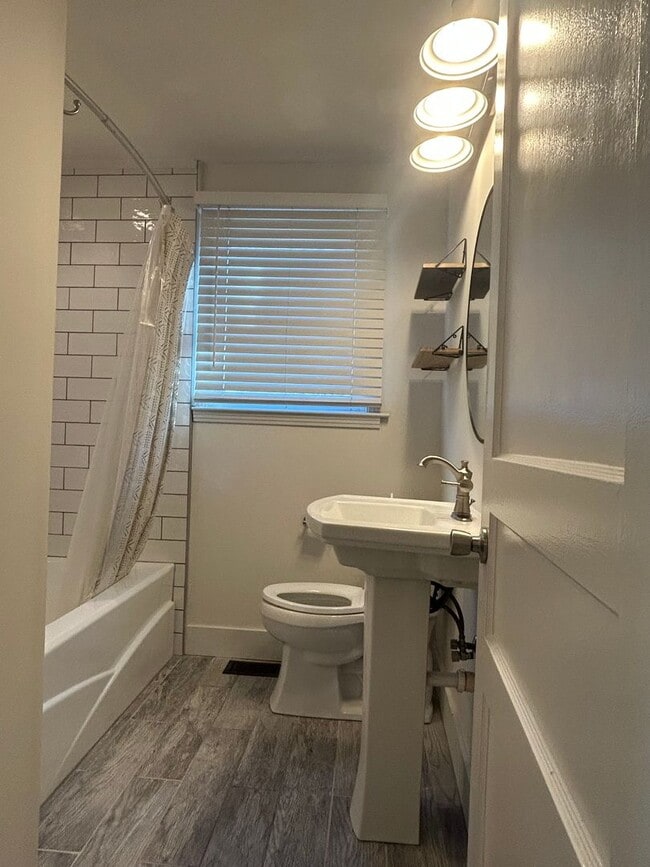 Photo - All Brick, Pet friendly cottage home