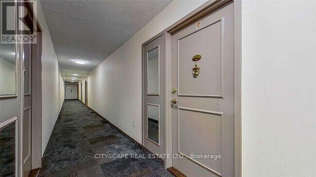 Photo - 4001 Don Mills Rd.