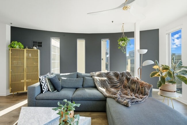 Photo - 200 2nd St Unidad 404