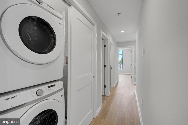 Photo - 1205 S 15th St Unidad 3D