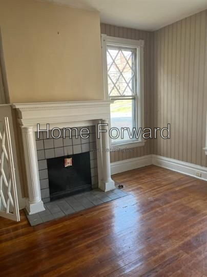 818 High St