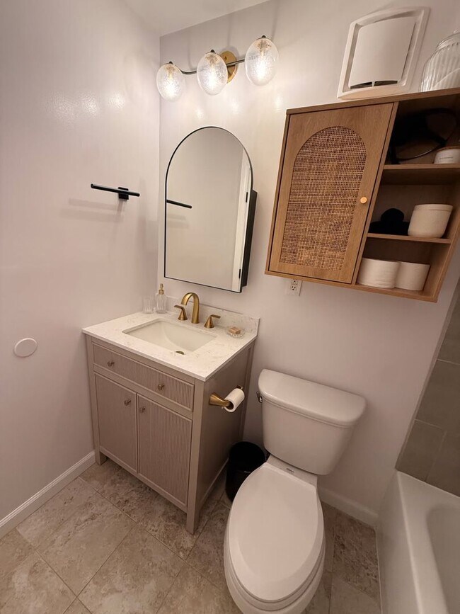 Photo - Beautiful Renovation!  Kaneohe convenience - Mountain View Terrace Unit A403