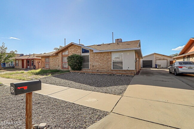 Photo - 3429 Risner Pl