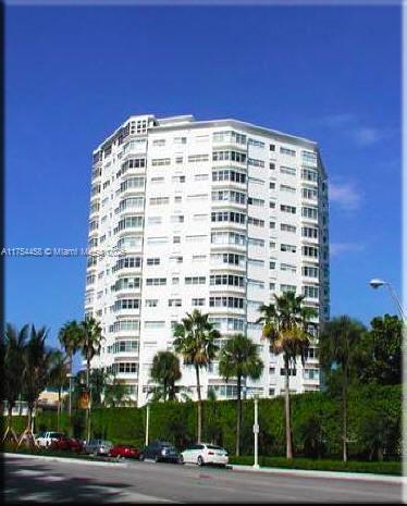 Photo - 1881 Washington Ave Condo Unit 6
