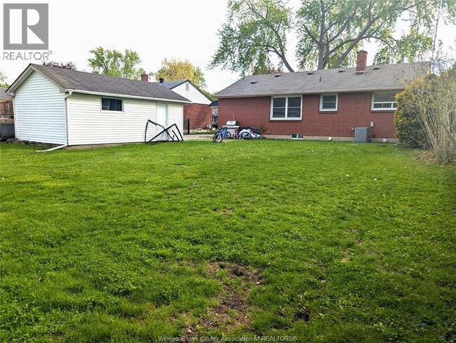 Photo - 3456 Everts Ave