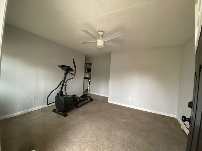 Photo - 745 Dayton St