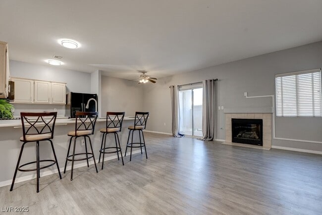 Photo - 855 N Stephanie St Unit 2211