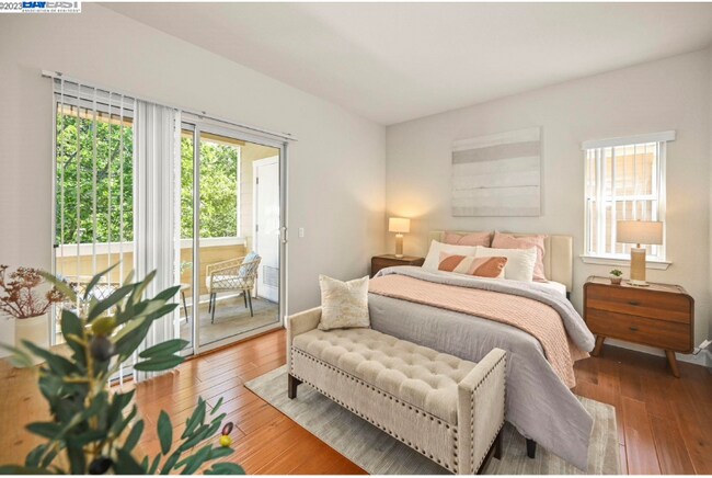 Photo - 1186 Walker Ave