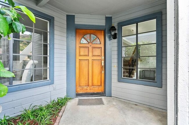 Photo - 1630 Dimas Ct