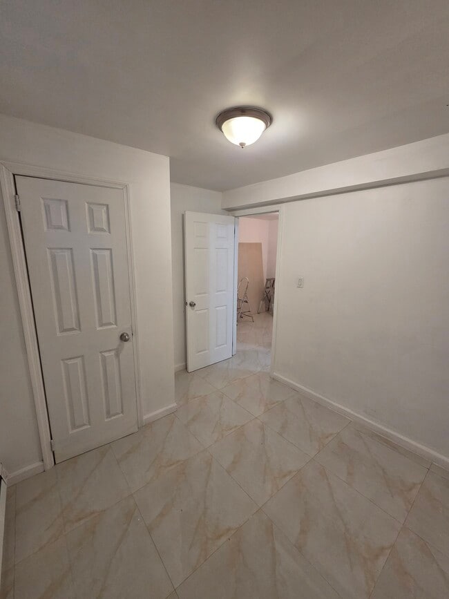 Photo - 3117 99th St Unit B