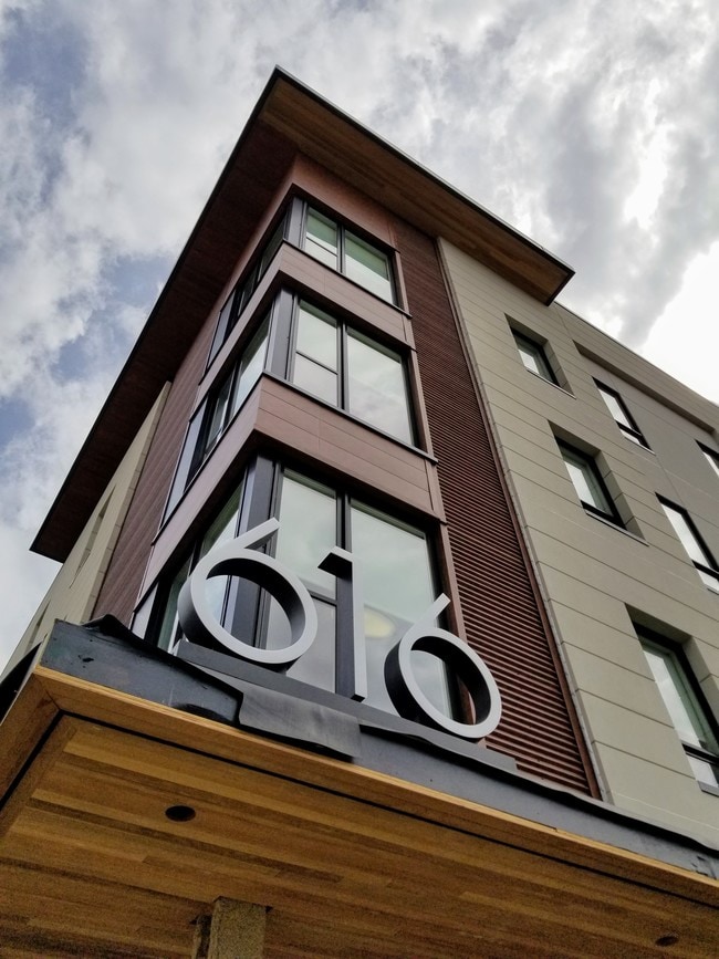 Exterior - 616 New Park