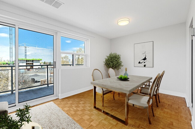 Building Photo - Bowling Green II