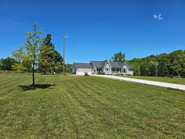 Photo - 2868 Joe Dowlen Rd House