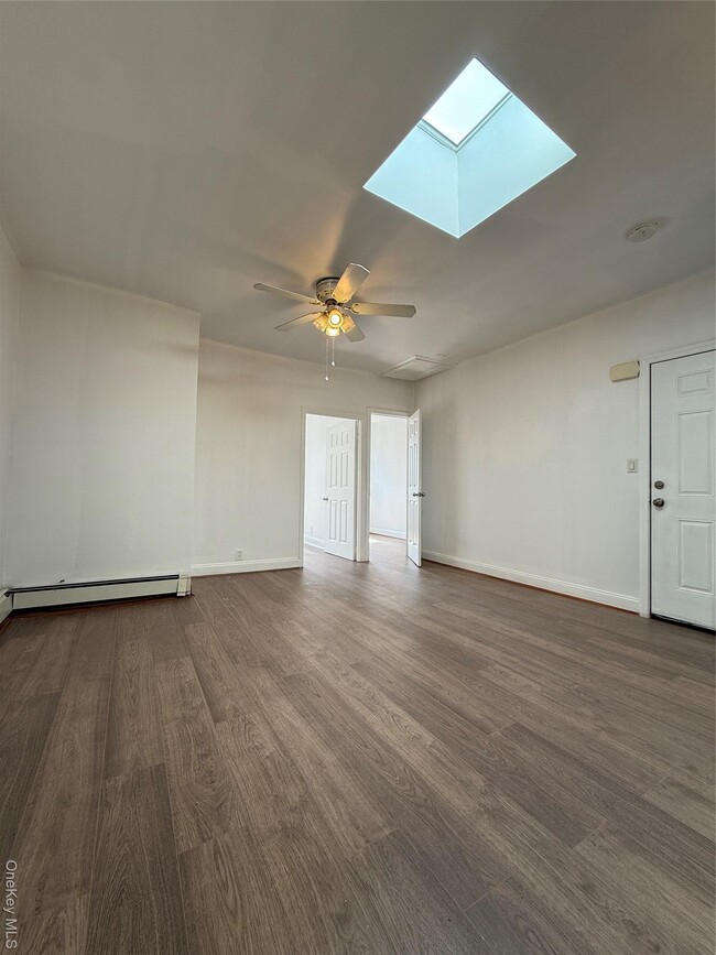 Building Photo - 43 Troutman St Rental