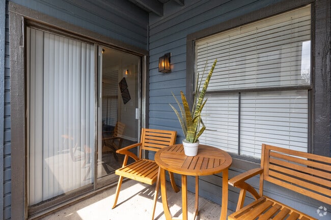 Patio - Steepleway Downs