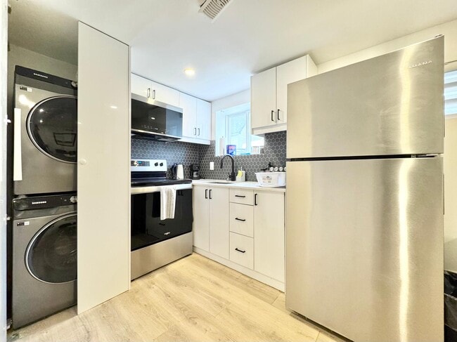 Photo - 34 Church St