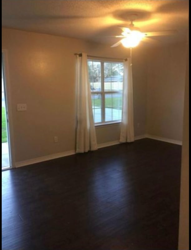 Photo - 5427 Lucy Ln