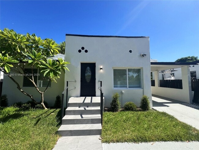 Building Photo - 136 NW 47th St Rental