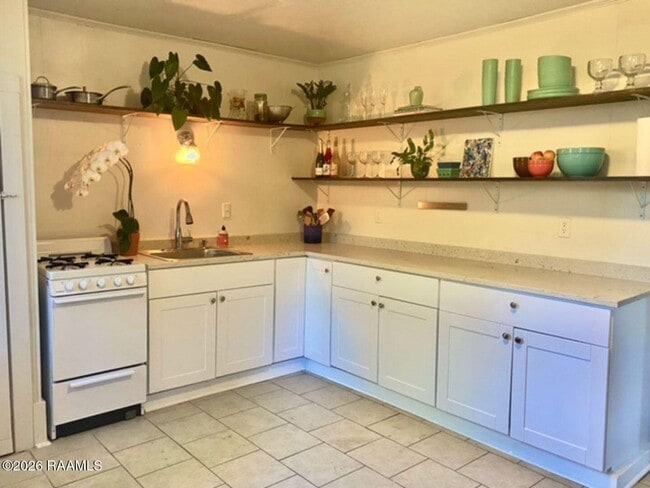 Photo - 503 Southdown Pl