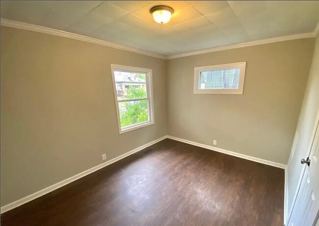 Photo - 2624 E 17th St