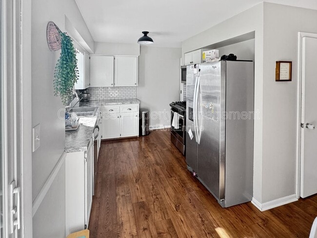 Photo - 1482 Harding St NW