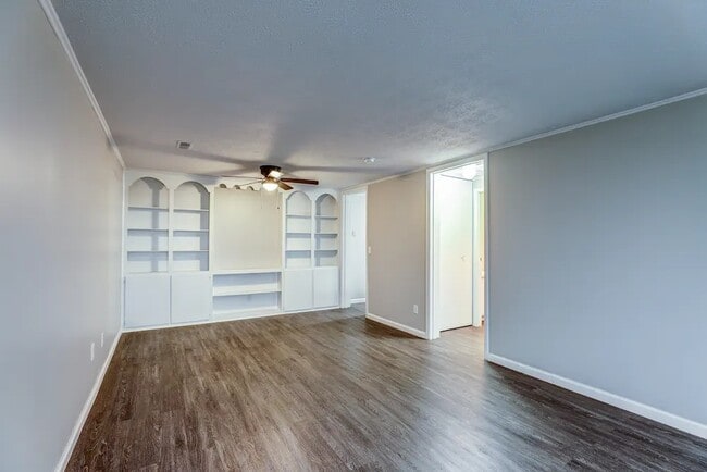 Photo - James- Marie Court