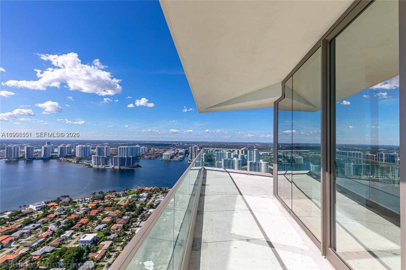 Photo - 18975 Collins Ave Unit 4705