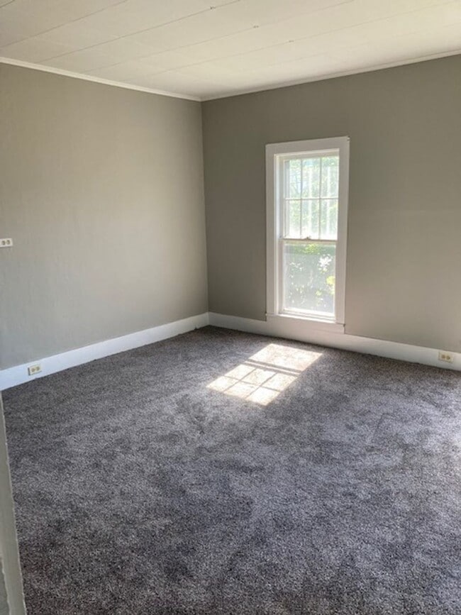 Photo - 809 Center St Unit B