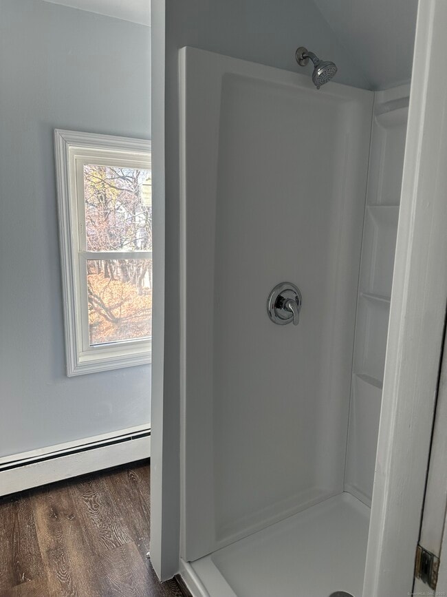 Photo - 75 Broad St Unit 2