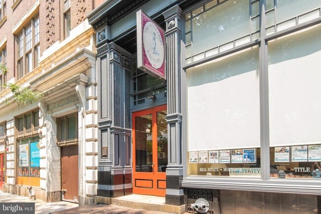 Building Photo - 313 Arch St Unit 606