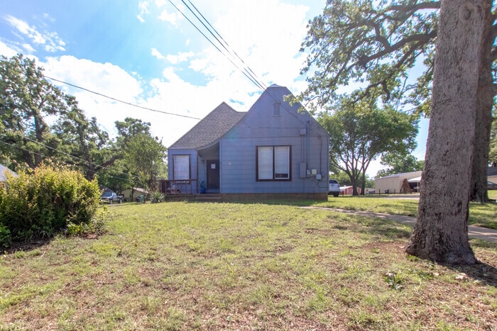 Photo - 2316 N Locust St