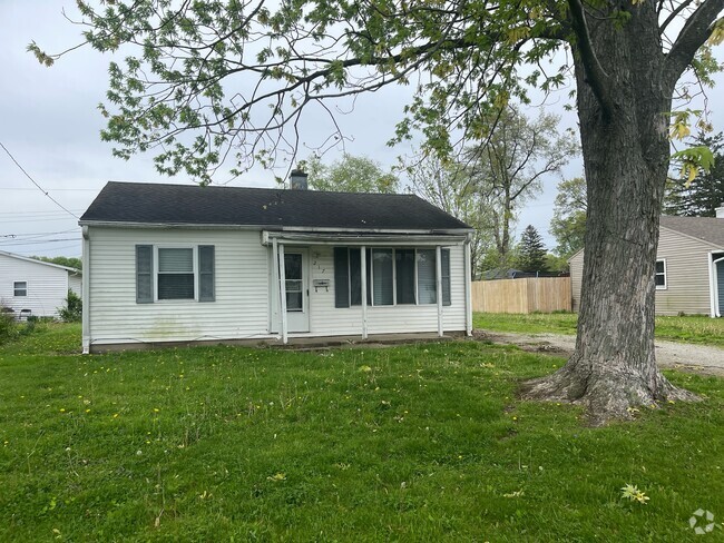 Building Photo - 217 Lindenwood Dr Rental