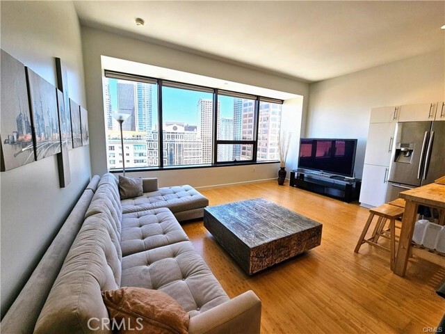 Photo - 1100 Wilshire Blvd Condo Unit 2009