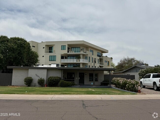 Building Photo - 7521 E McKnight Ave Rental
