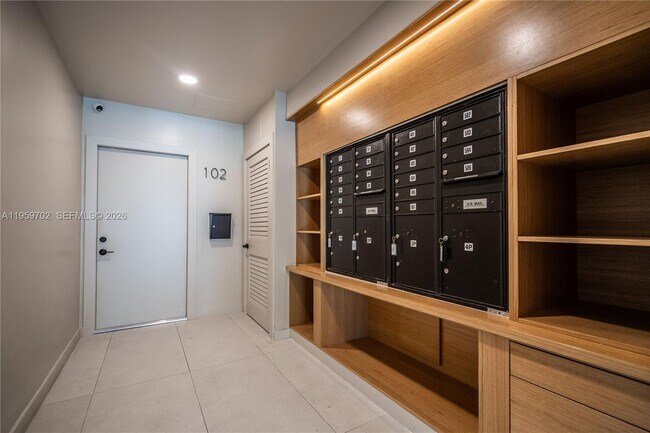 Photo - 6960 Rue Vendome Unidad 201