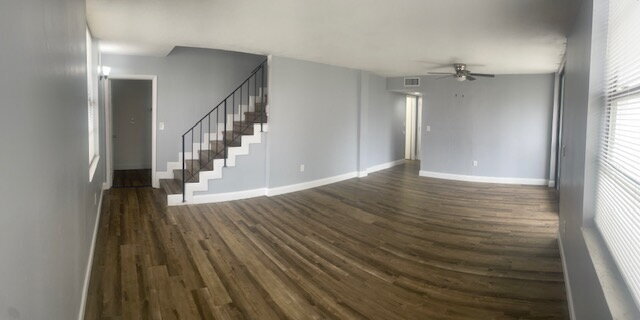 Building Photo - Spacious 3 bedroom 2 1/2 Condo Unit Apt 203