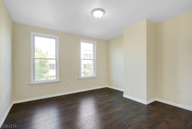 Photo - 83 Summit Ave Unit 2A