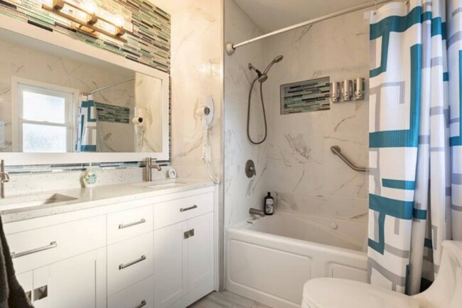 Photo - 506 Bon Aire Ave